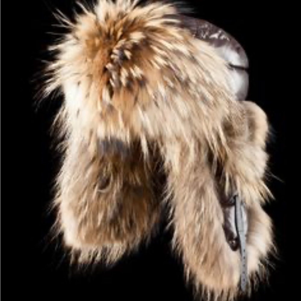 Moncler trapper hat